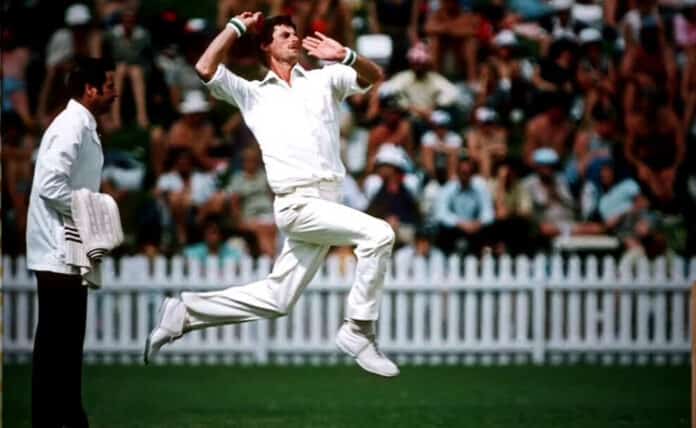 Richard Hadlee: First Bowler to take 400 Wickets in Test Cricket